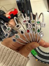 Load image into Gallery viewer, Freya Bridal Bangle