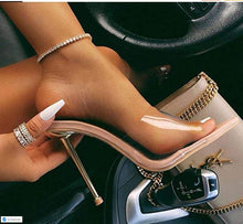 Load image into Gallery viewer, Tennis Diamond Anklet | Tarnish-Free