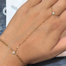 Load image into Gallery viewer, Gold Diamante Hand Chain
