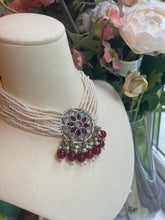 Load image into Gallery viewer, Raakhi Antique Indian Polki| Bridal Indian Necklace Jewelry Set
