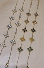 Load image into Gallery viewer, Sienna Floral Bracelet

