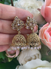Load image into Gallery viewer, Jhumka Earrings
