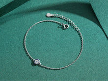 Load image into Gallery viewer, Dainty Evil Eye Bracelet Nazr Bracelet
