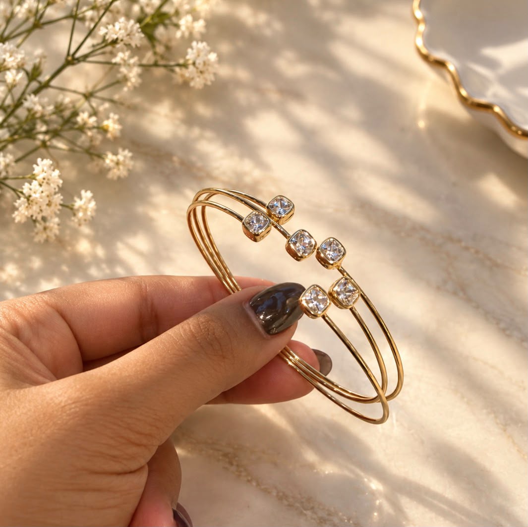 Tarnish-resistant jewellery made