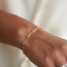 Load image into Gallery viewer, Paperclip Chain bracelet
