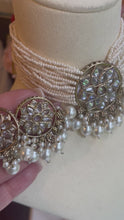 Load and play video in Gallery viewer, Raakhi Antique Indian Polki| Bridal Indian Necklace Jewelry Set
