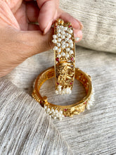 Load image into Gallery viewer, Antique Gold Stone Cuff Pearl Indian Asian Bangles Churiya 24k Shiny Gold | Gold Bangles
