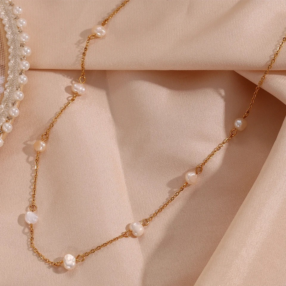 Genuine Natural Freshwater Pearl Necklace | Dainty 14k Layer Gold Necklace